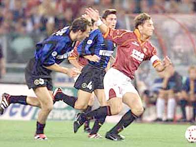 Laurent Blanc a Totti