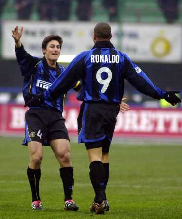 Ronaldo a J.Zanetti