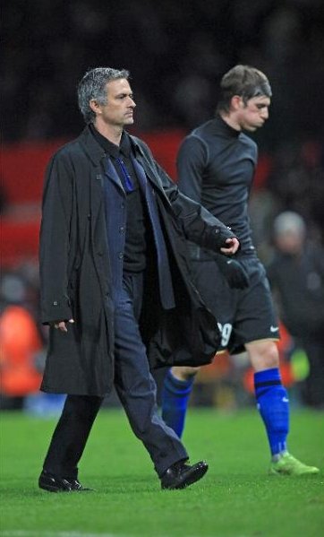 Mourinho a Santon