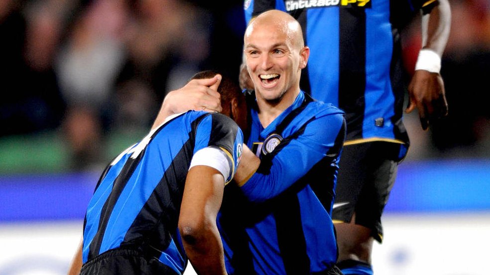 Cambiasso a Vieira