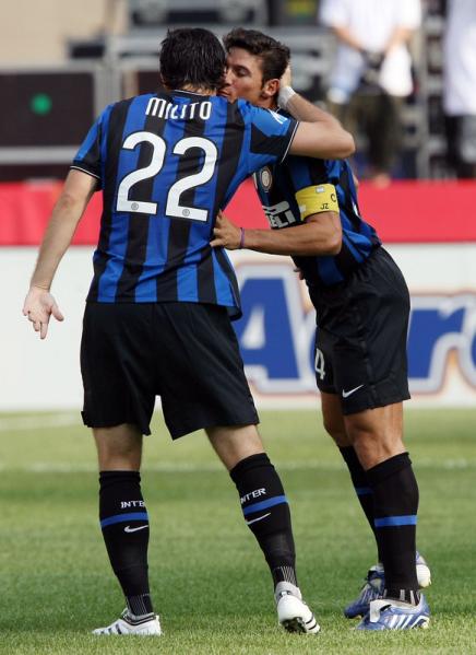 Milito a Zanetti