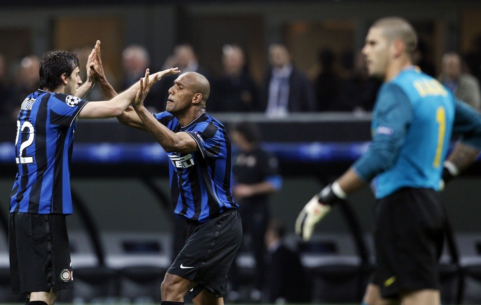 Milito a Maicon