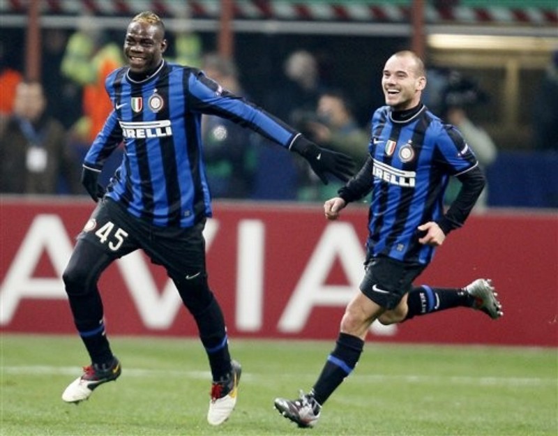 Balotelli a Sneijder
